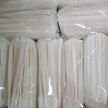 Ống hút gạo phi 8mm có bọc giấy từng cái.